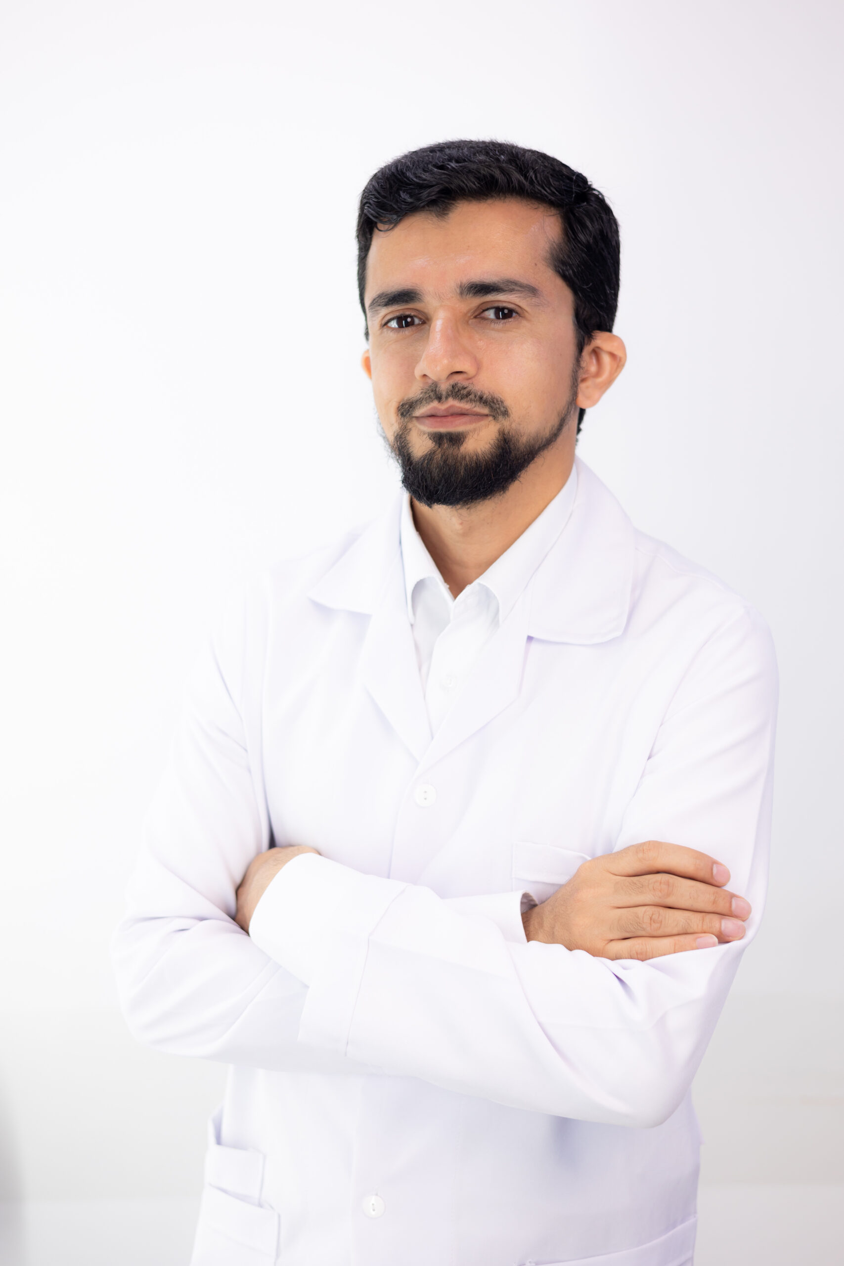 الدكتور عبد الله عيسى في المركز اللبناني الطبي