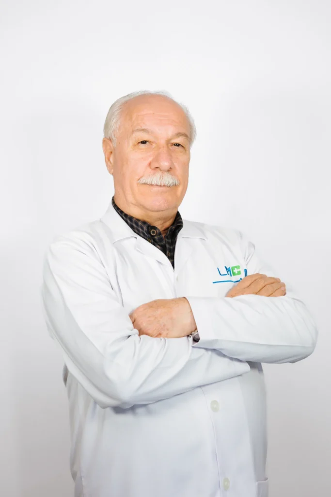 الدكتور نضال حباق في المركز اللبناني الطبي