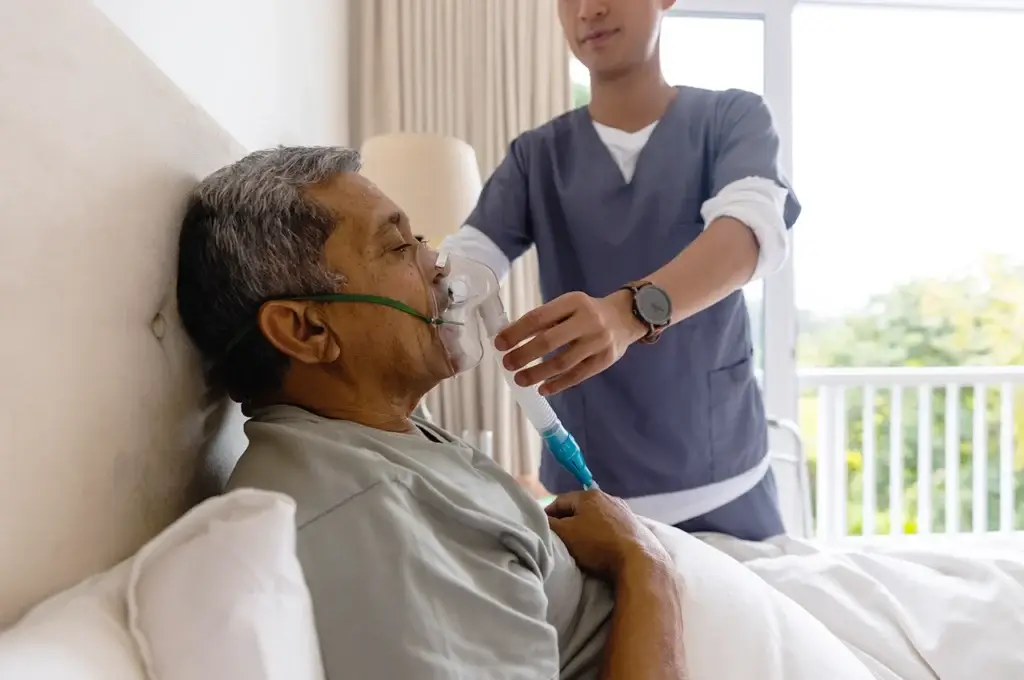 Licensed nurse providing respiratory therapy at home in Sharjah